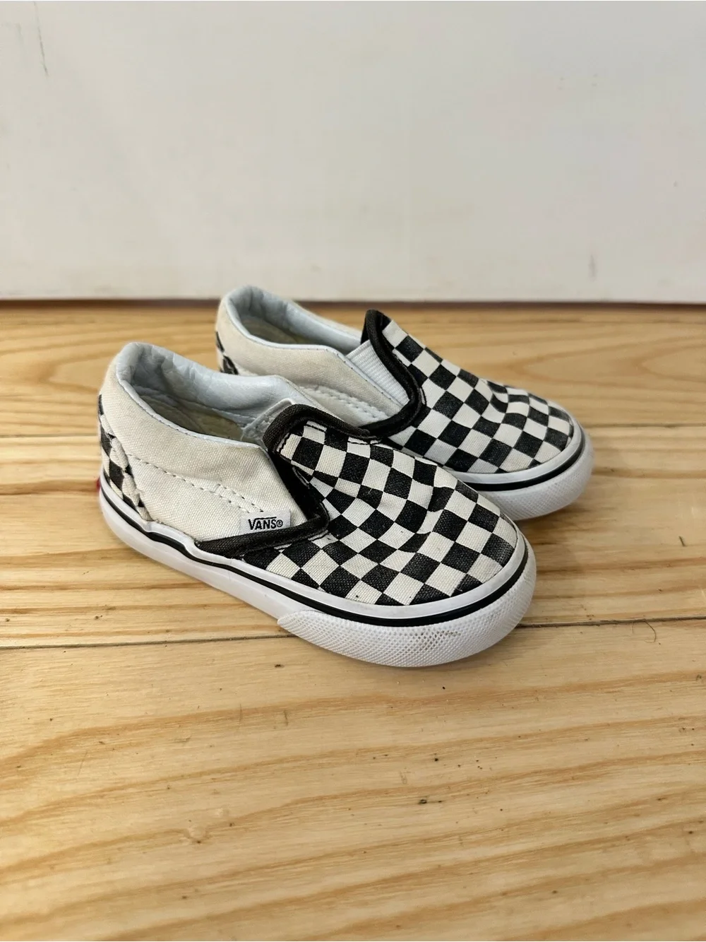 Vans Kids Slip-On Checkerboard Sneakers - Black & White